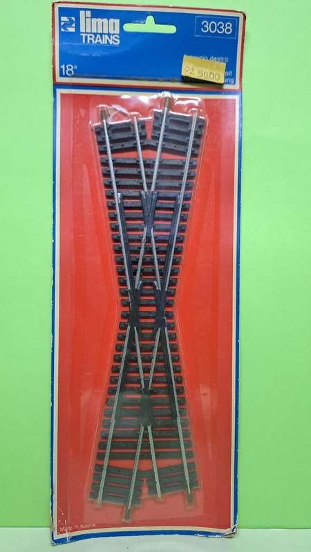 Lima 403038 Right Crossing 18 deg track