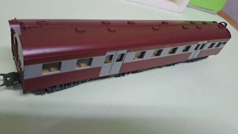 LIMA Train SAR Suburban Coach 1st class BOXED