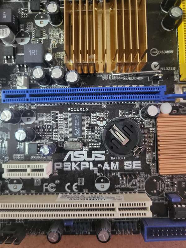 Retro Asus P5KPL-AM SE Motherboard + Core2Duo E7400