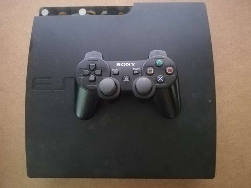 Playstation 3 Slim (CECH-2004A)
