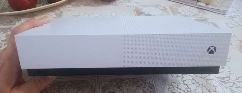 XBox One S 500G All Digital Edition