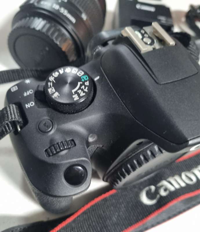 Canon EOS 1300D bundle in EXCELLENT condition