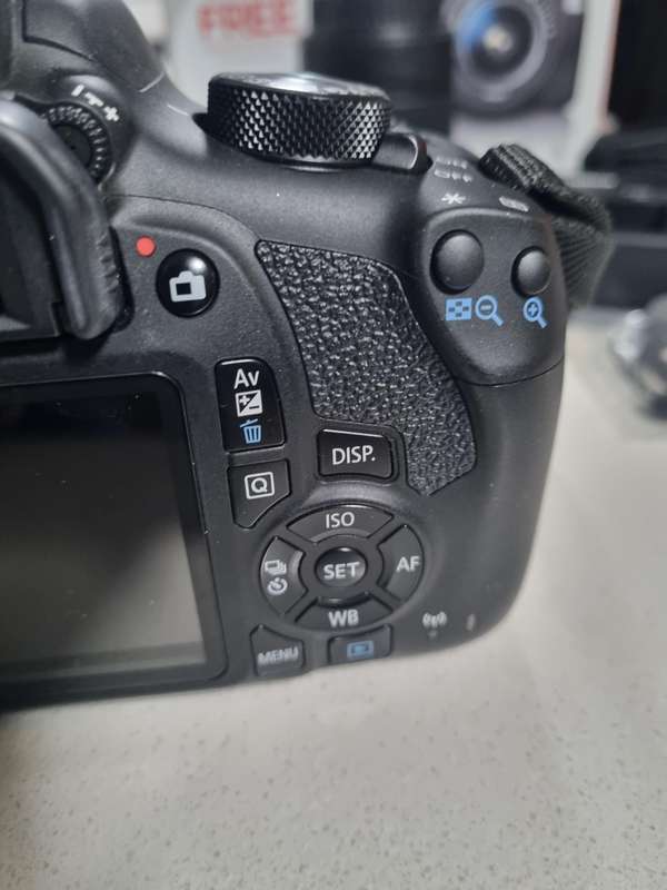 Canon EOS 1300D bundle in EXCELLENT condition