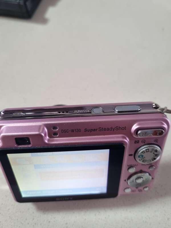 Sony Cybershot DSC-W130 digital camera in EXCELLENT condition