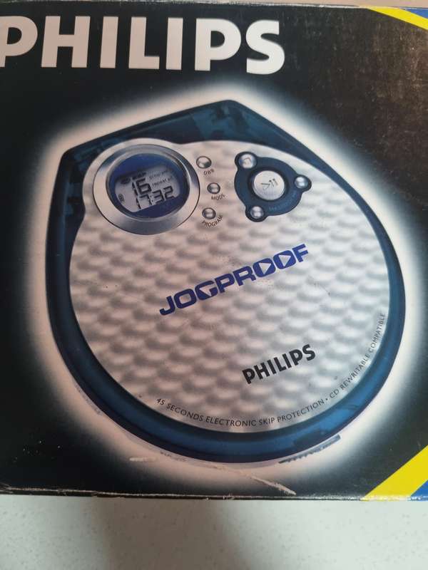Phillips CD Walkman (new old stock)