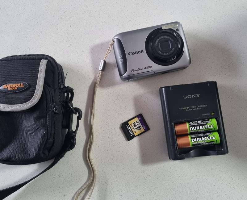 Canon PowerShot A490 digital camera. 10 m/pixel, 3 x optical zoom.