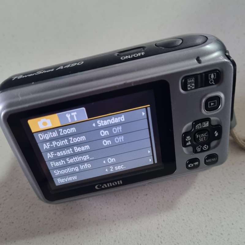 Canon PowerShot A490 digital camera. 10 m/pixel, 3 x optical zoom.