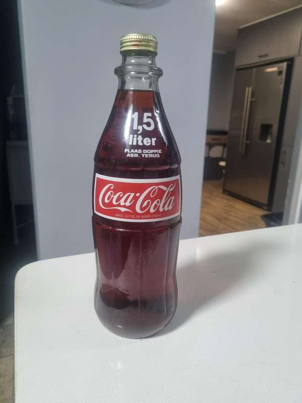 Vintage 1.5L Coca Cola