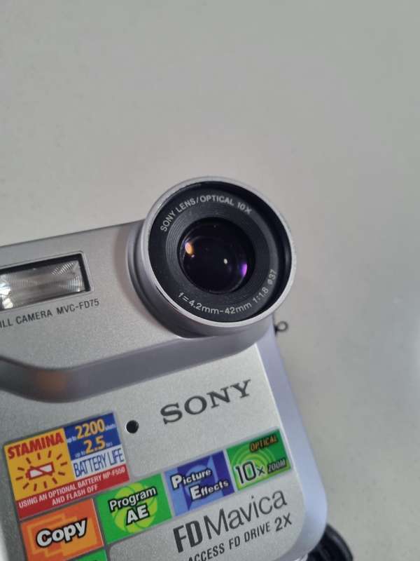 Vintage Sony video recorder AND Sony Mavica digital camera (both working  %
