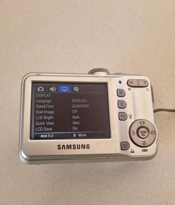 Samsung digital camera. S860.  8.1 m/pixel, 3 x optical zoom, works perfectly.