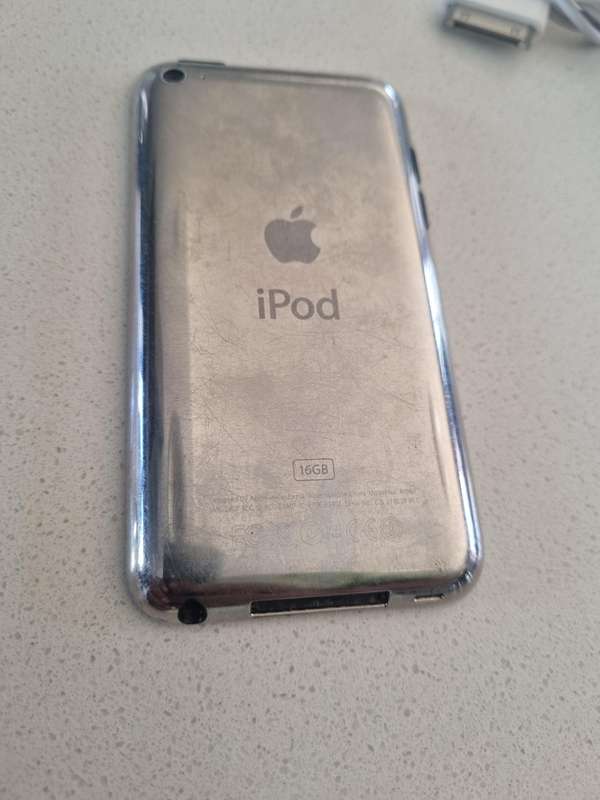 iPod Touch 16gb. 4th Generation.  In perfect working order.
