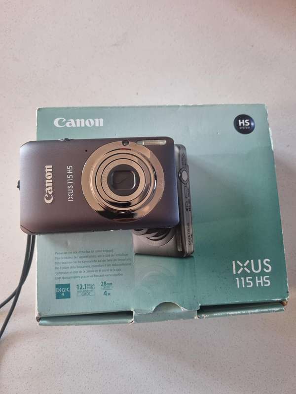 Canon IXUS  115HS digital camera. BRAND NEW from 2011.