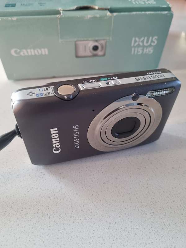 Canon IXUS  115HS digital camera. BRAND NEW from 2011.