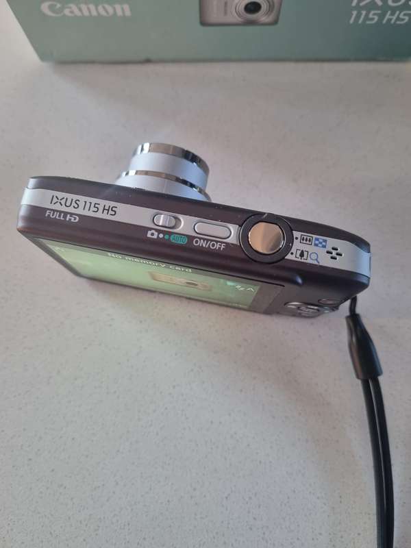 Canon IXUS  115HS digital camera. BRAND NEW from 2011.