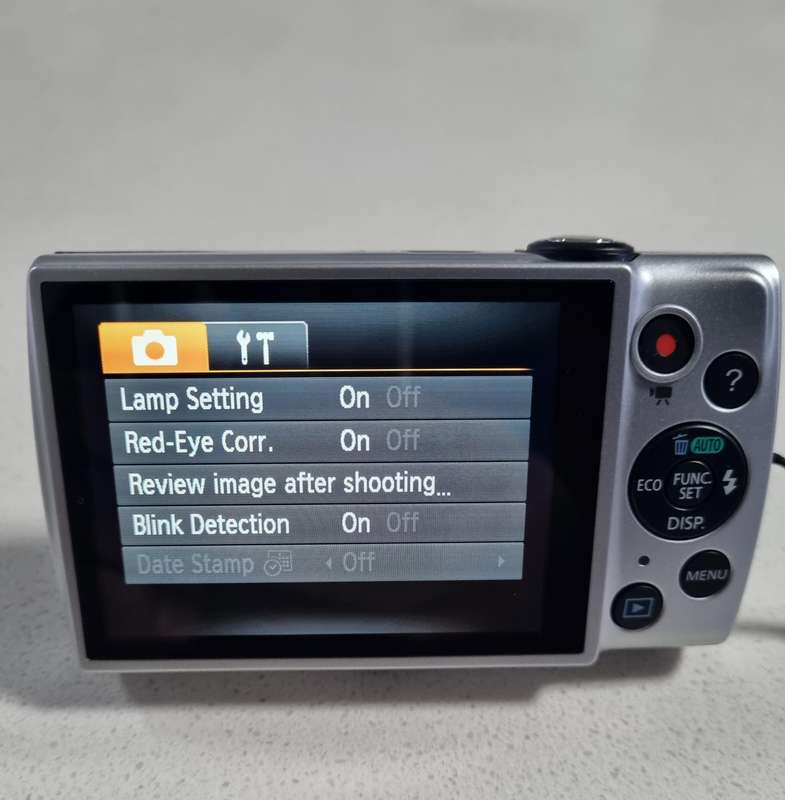 Canon PowerShot digital camera A2600 HD  (16 m/pixel, 5 x optical zoom) In PRESTINE condition