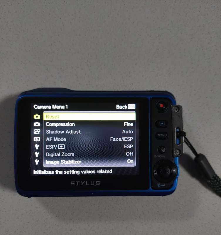 Olympus Tough Digital Camera TG-630 (12 MP, 5x Optical Zoom)