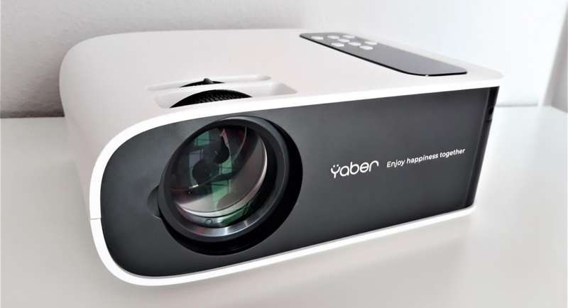 Yaber Pro V8 1080 projector (BRAND NEW) Been opened and tested. BRAND NEW with all accessories. This