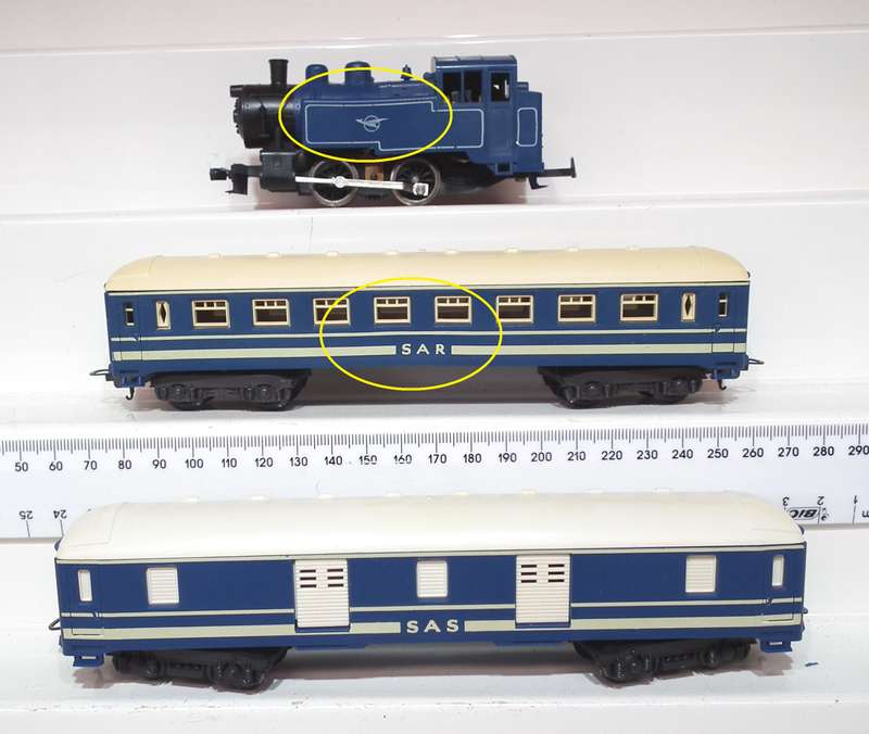 LIMA HO:  SAR Junior Blue Train Set in Fair Boxed condition (Italy)