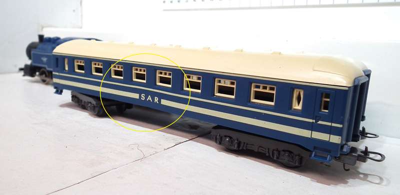 LIMA HO:  SAR Junior Blue Train Set in Fair Boxed condition (Italy)