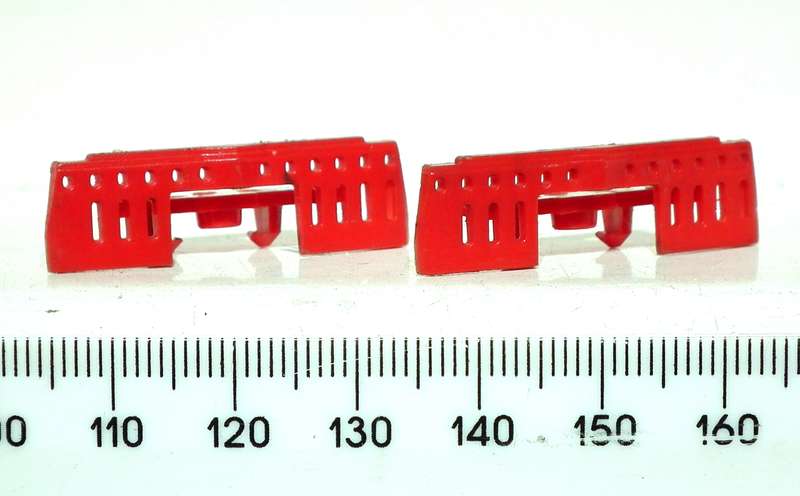 LIMA HO: SAR E5 `Trans Karoo` Locomotive cowcatchers in Good un-boxed condition for Parts.(Italy)