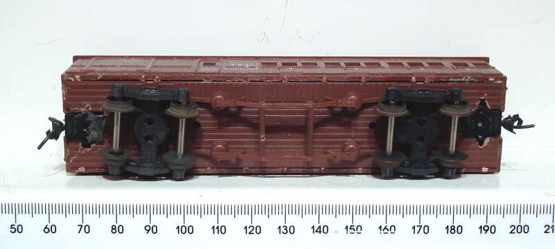 LIMA HO: Old Incomplete V8 Guards Van in Scrap condition for Parts Only