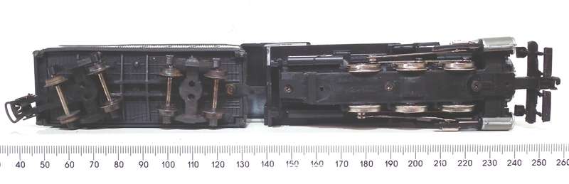 BACHMANN HO:  Vintage 0-6-0 Steam Loco with Lima Tender in Good Running Condition.