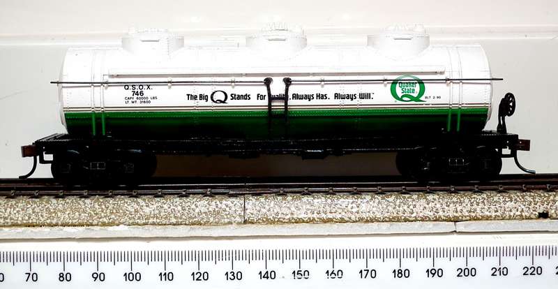 BACHMANN HO:  Three Dome Chemical Tanker Car in Good Un-Boxed condition.