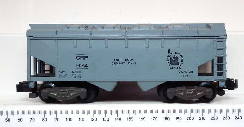 AMERICAN FLYER S:  Vintage 924 Cement Car in Excellent Boxed condition(USA)