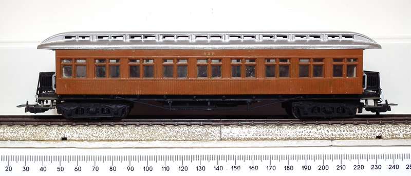 ELCTROTREN HO:  Detailed Old Timer Passenger Coach in Good  Used and  Un-Boxed condition.(Spain)