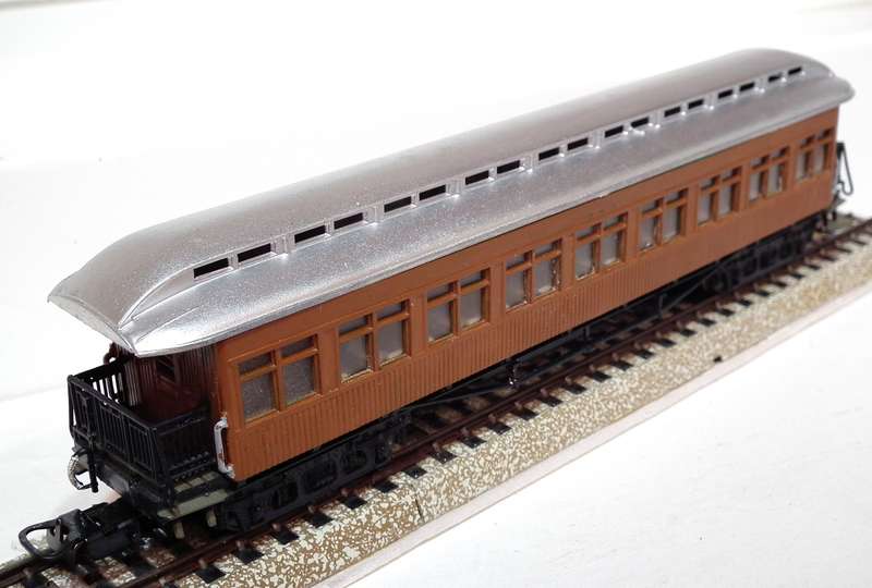 ELCTROTREN HO:  Detailed Old Timer Passenger Coach in Good  Used and  Un-Boxed condition.(Spain)