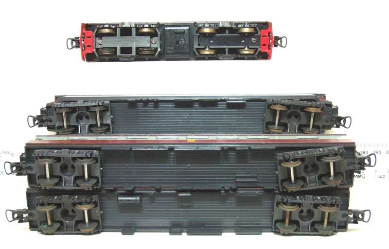 LIMA GOLDEN SERIES HO:  Vintage SAR "Trans Karoo" Electric Train Set in Good Boxed condition (Italy)