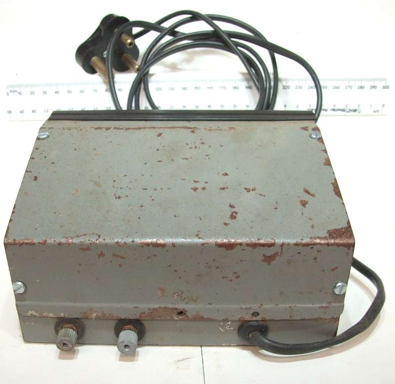 H&M POWER SUPPLY:  12V DC Power Supply/Controller in good un-boxed condition(England)