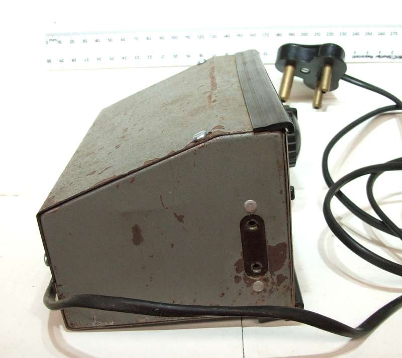 H&M POWER SUPPLY:  12V DC Power Supply/Controller in good un-boxed condition(England)