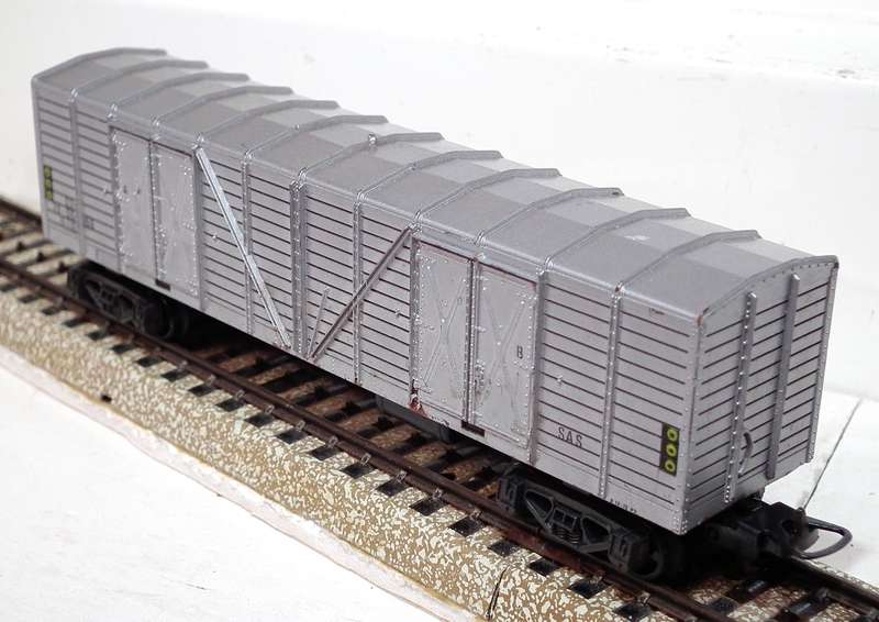LIMA HO: SAR Silver OZ Wagon in Good Un-Boxed, Used Condition (Italy)