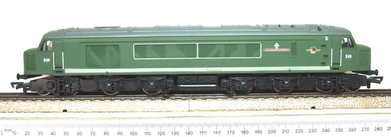 MAINLINE OO: English TYPE4 1CO-CO1 Diesel Freight Loco in Like New Boxed Condition (HKong)
