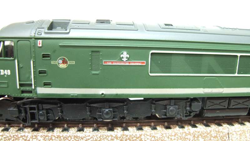 MAINLINE OO: English TYPE4 1CO-CO1 Diesel Freight Loco in Like New Boxed Condition (HKong)