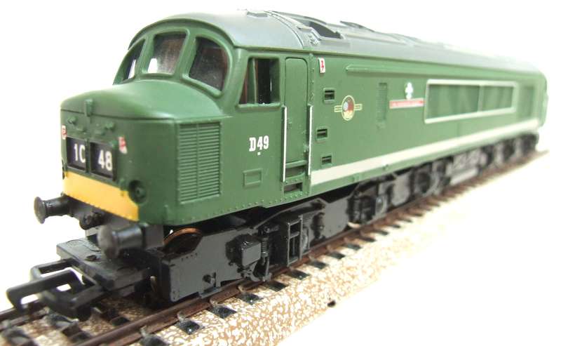 MAINLINE OO: English TYPE4 1CO-CO1 Diesel Freight Loco in Like New Boxed Condition (HKong)
