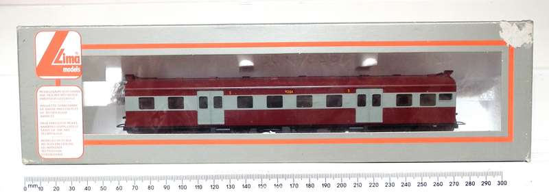 LIMA HO: SAR Suburban 3rd Class Passenger Coach in Like New Boxed condition(Italy)