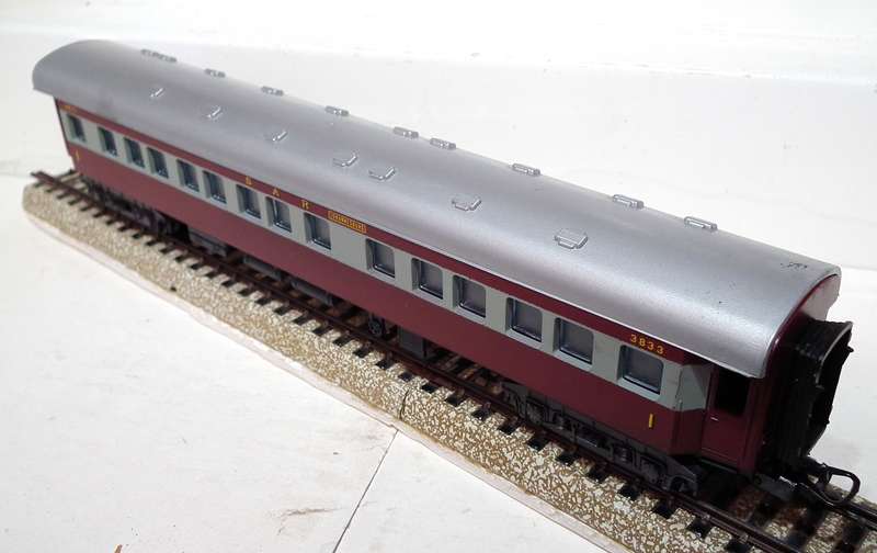 LIMA HO: SAR `Trans Karoo JOHANNESBURG` 1st Class Coach in Good, Used and Un-boxed condition(Italy)