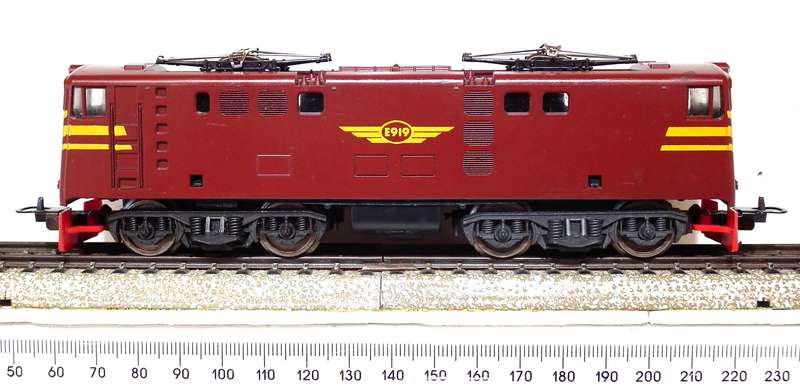 LIMA HO:  SAR "Trans Karoo" E5 Electric Loco in Good Un-Boxed Operational condition.(Italy)