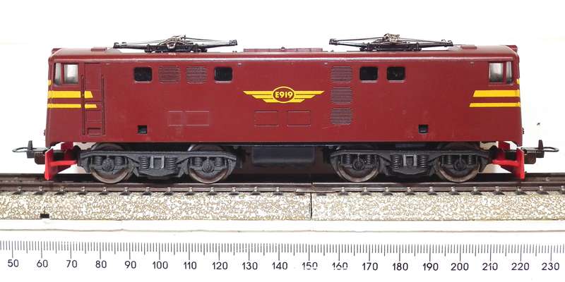 LIMA HO:  SAR "Trans Karoo" E5 Electric Loco in Good Un-Boxed Operational condition.(Italy)