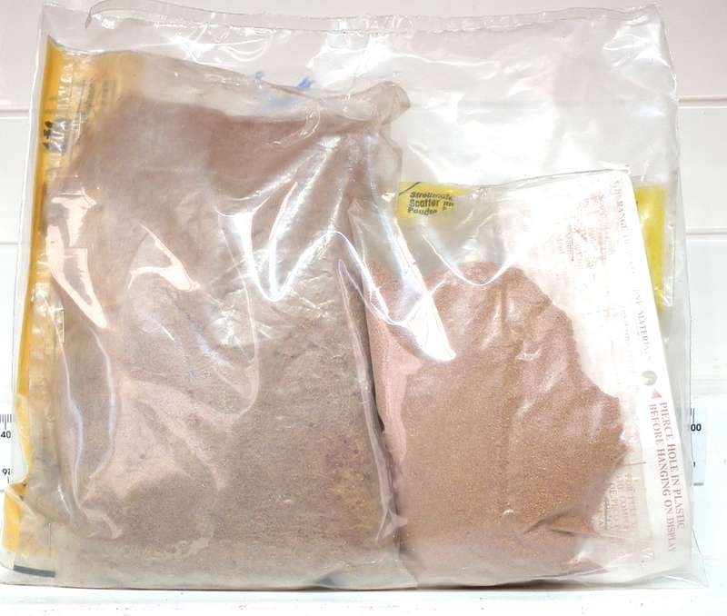 SCENERY HO/OO: 4pc Scatter Layout Decor in Good Packed(some packets were opened) Condition