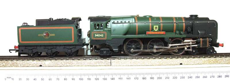 G&R WERNN OO: Vintage 4-6-2 Steam Locomotive with Tender in Like New Boxed Condition.(England)