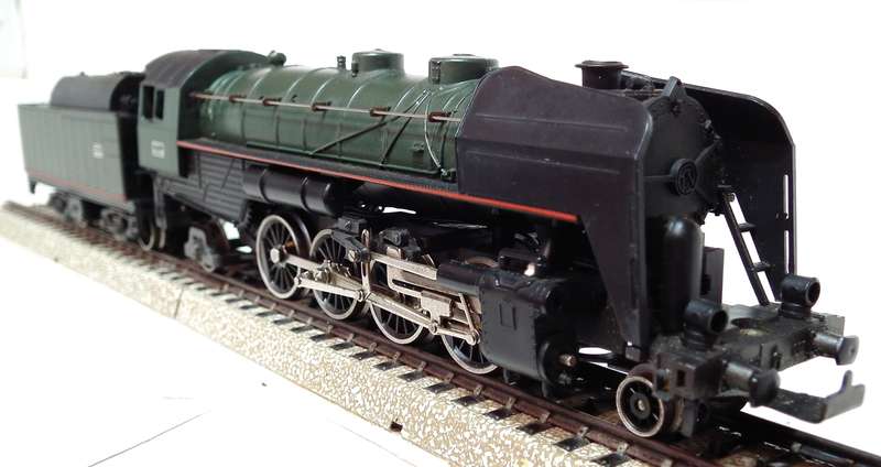 LIMA HO:  Vintage 2-8-2 Steam Loco with Tender in Good Running, Boxed Condition.(Italy)