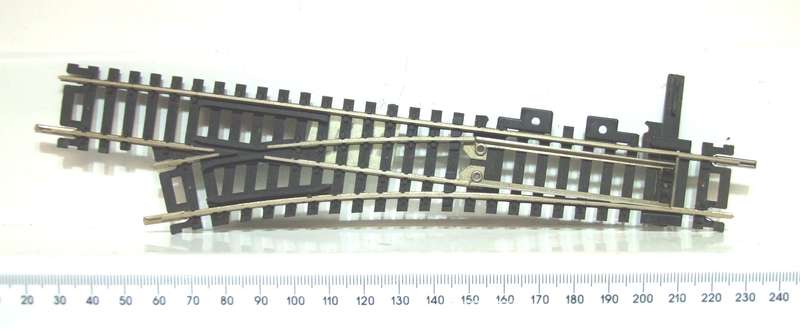 ATLAS HO: This Nickel Silver L-hand Manual Point is in Good Used Condition.(England)