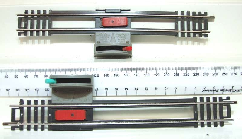 LIMA HO/OO: These Steel Uncouplers and Crossover are in Fair Used Condition.(England)