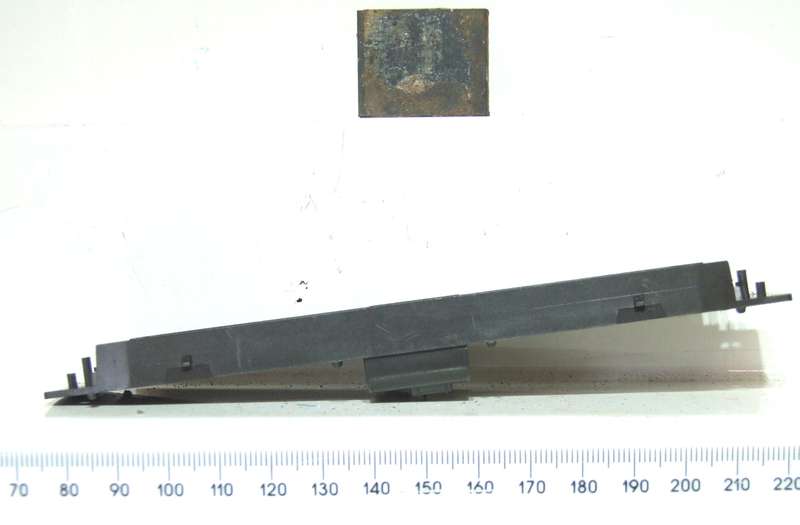 LIMA HO: SAR Dummy E5 Locomotive Chassis in Good condition for Parts.(Italy)