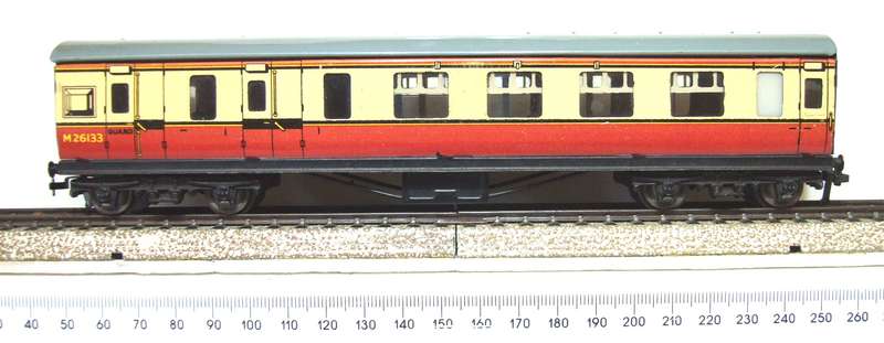 HORNBY DUBLO OO: Vintage English WR Composite Car in Good Un-Boxed condition(England)