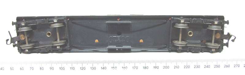 HORNBY DUBLO OO: Vintage English WR Composite Car in Good Un-Boxed condition(England)