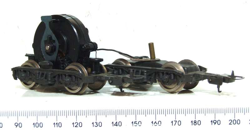 LIMA HO: SAR E5  Loco Power Bogeys  in Good Condition for Parts.(Italy)